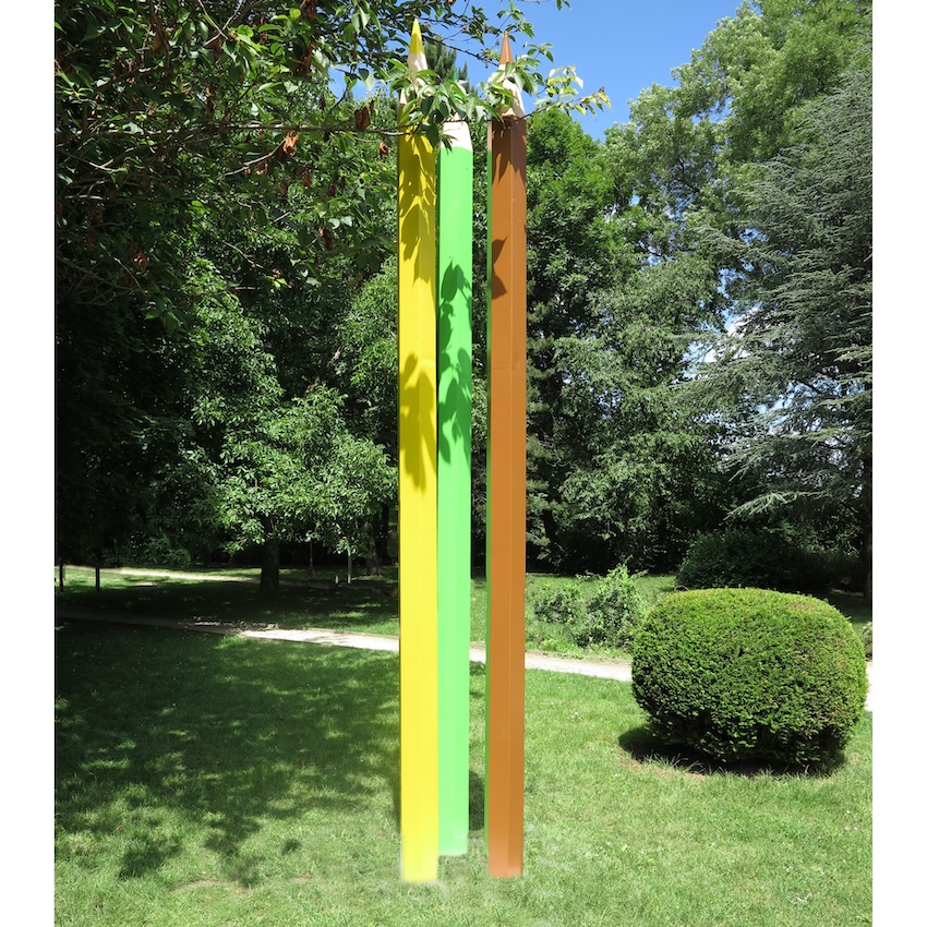 Crayons de Soleil-s - HOO Œuvre polychrome 12 pc – H.4m50